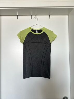 Ivivva Short Sleeve Active Tee - Lime & Charcoal